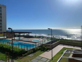 Apto completo beira mar - Condomínio Vila Açoriana